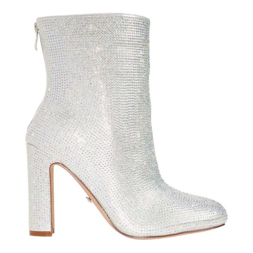 AZALEA WANG
Honeybunch
Rhinestone Boot (Women) Size 8 - Picture 3 of 8